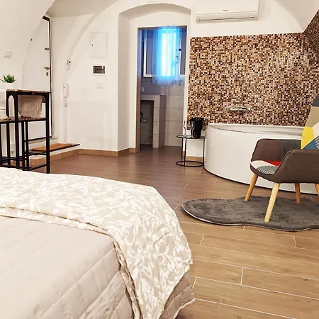 Dama & Private Jacuzzi Apartamento